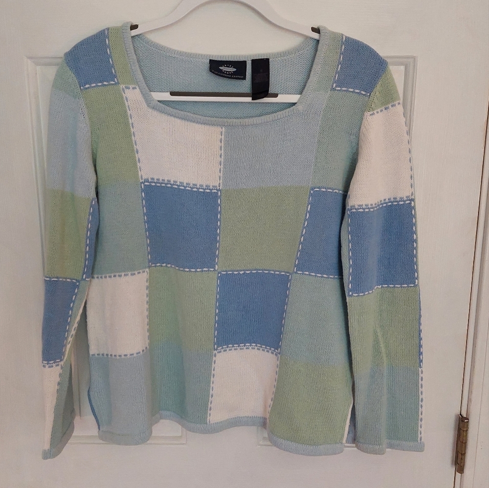 Crazy Horse S blue green sweater